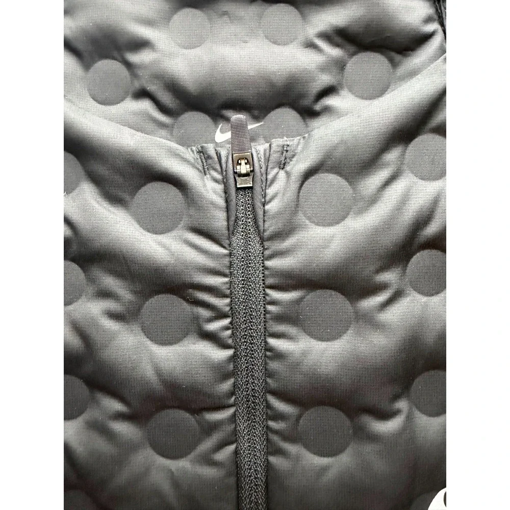 Nike nwot aeroloft